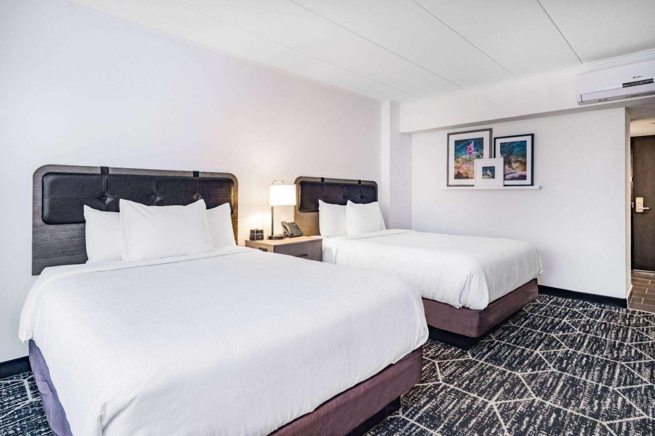 Hotel La Quinta By Wyndham Chicago O'hare Airport 2*